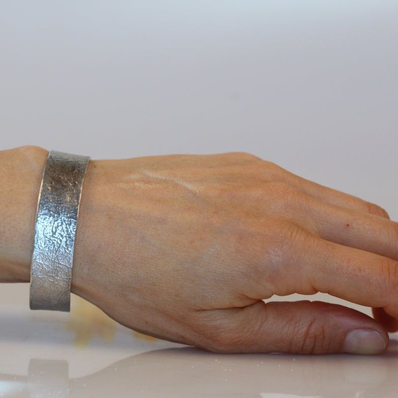 Narrow open cuff Simply metals