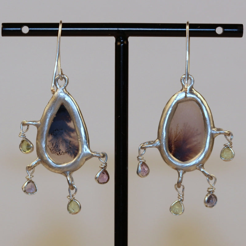 Hanging earrings with dendritic agate and color gemstones