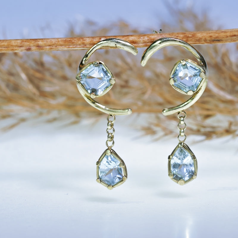 Gold earrings Half moon with aquamarines