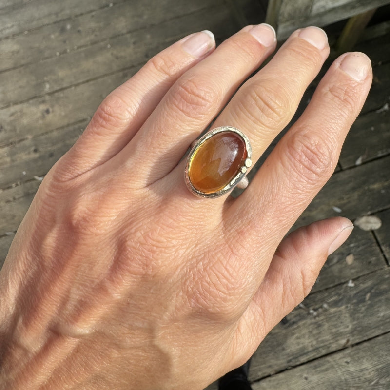 Ring with big oval citrine