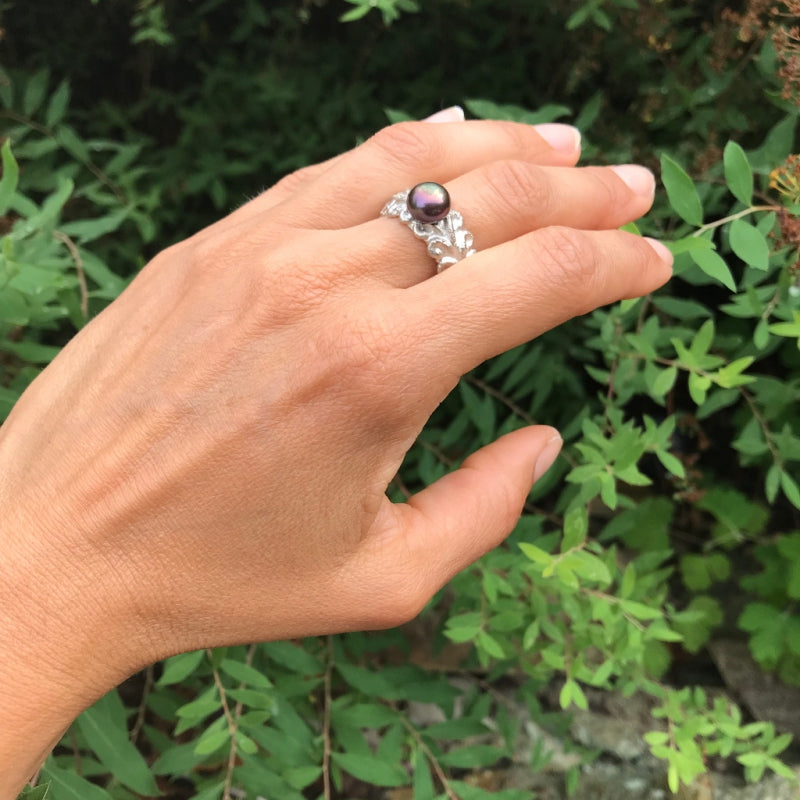 Ring Lace with black freshwater pearl