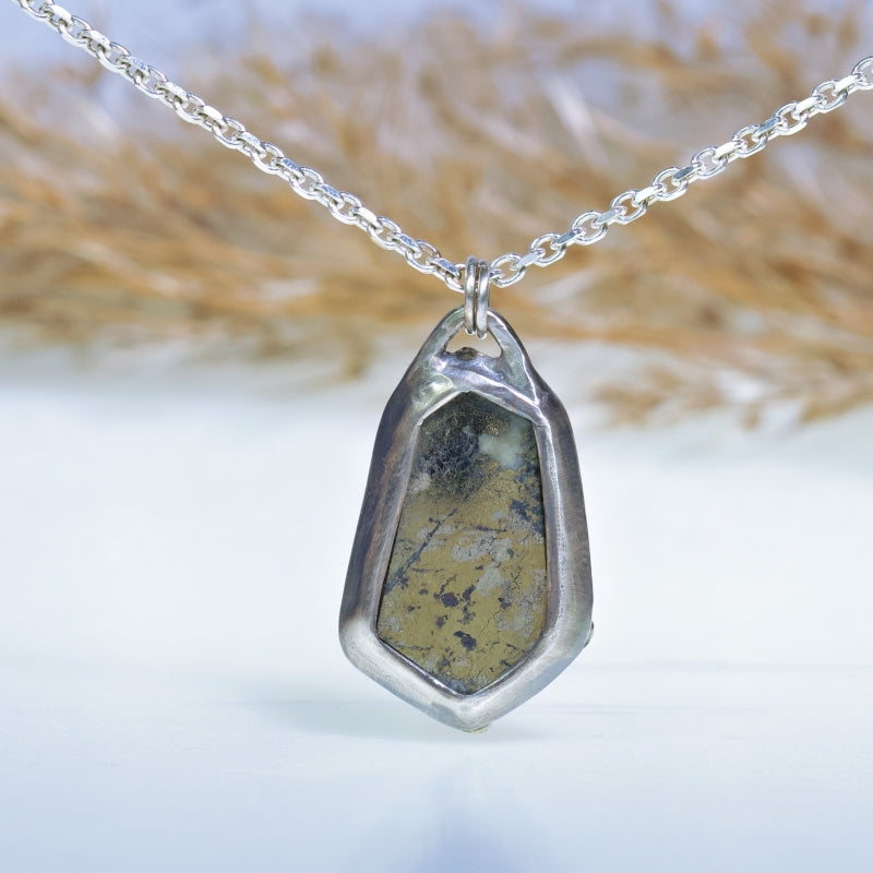 Necklace with “golden stone”- pyrite in quartz