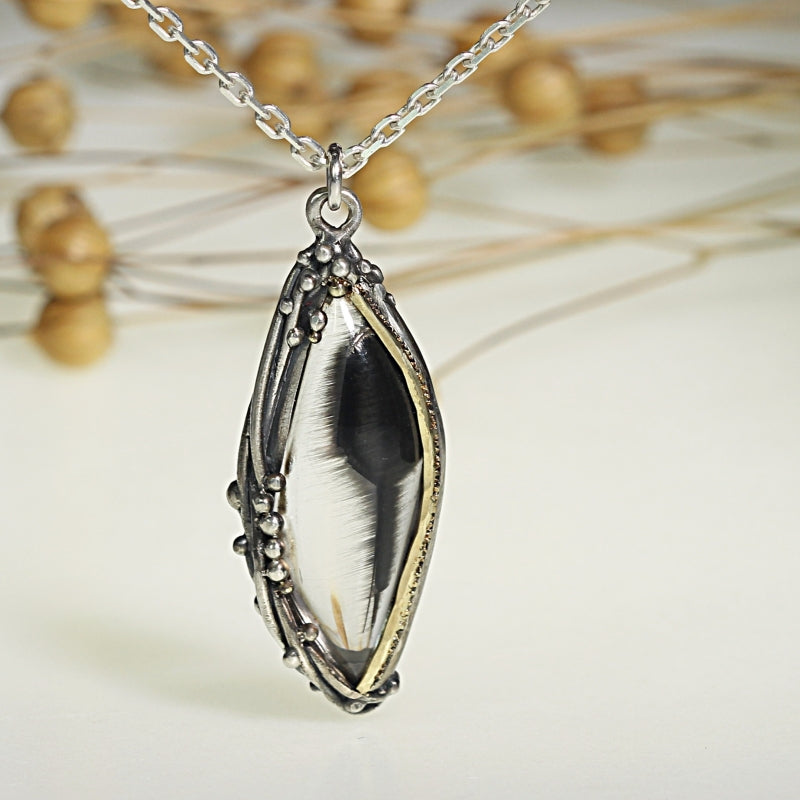 Long necklace with Brookite