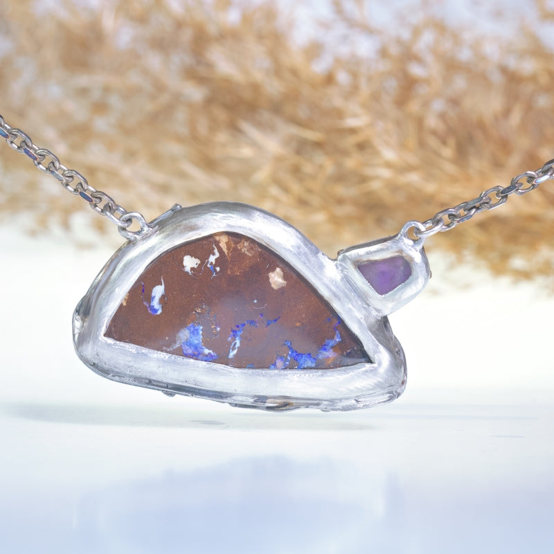 Necklace with big Koroit opal and hackmanite