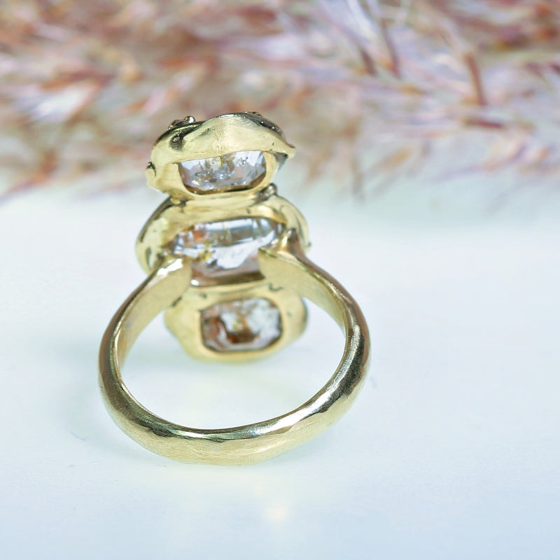 Gold ring with three petroleum quartz