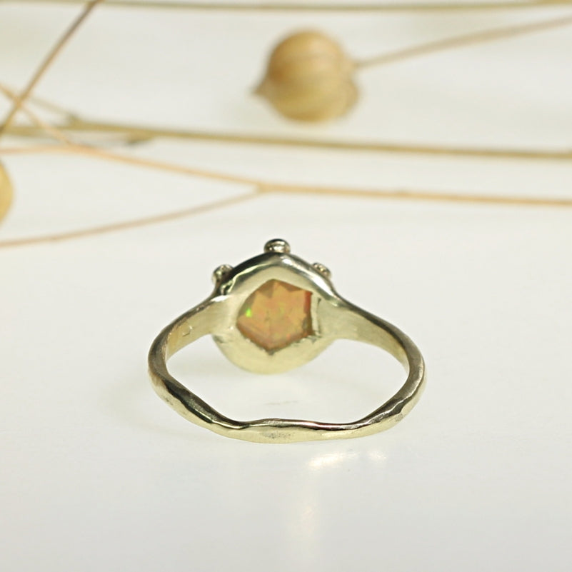 Gold ring with Ethiopian opal