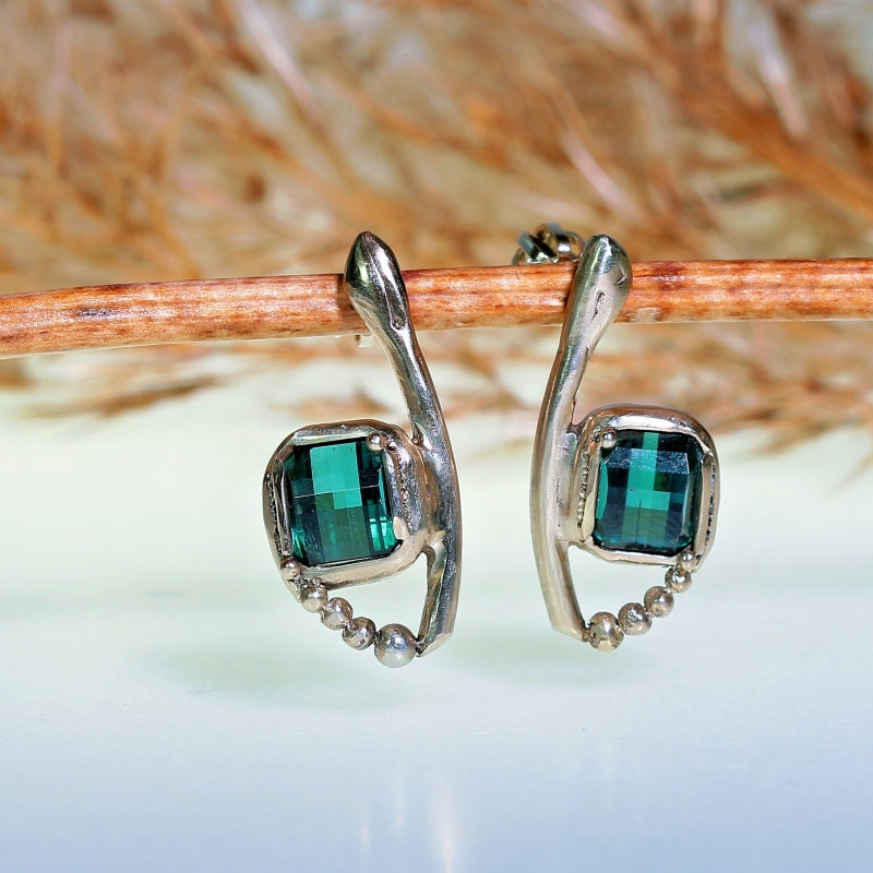White gold earrings with pixel cut tourmalines