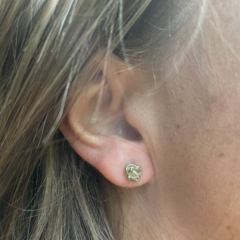 Stud Galaxy gold earrings