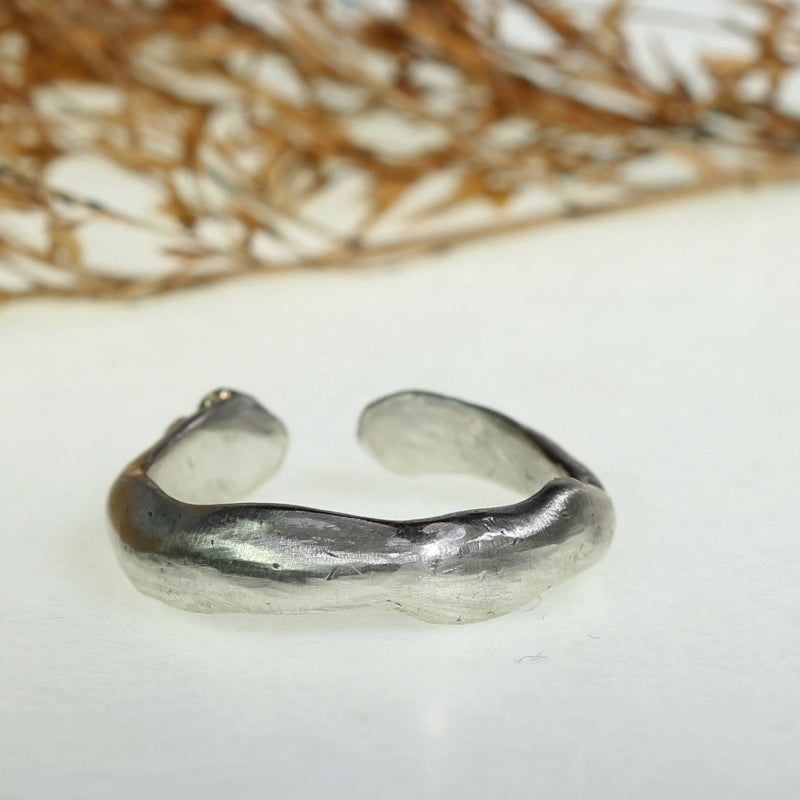 Ring Simply Metals with three gold dots - open shape