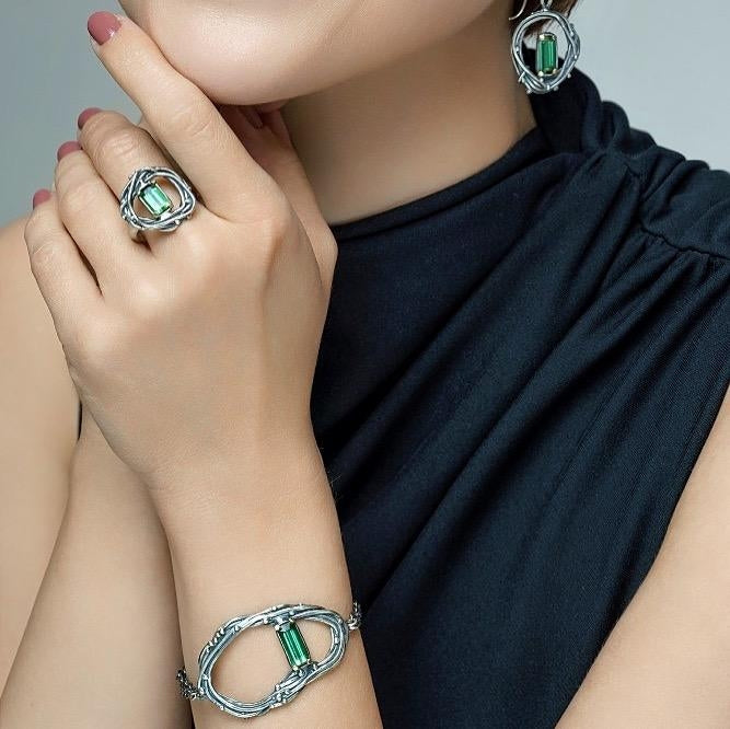 Ring Galaxy with green tourmaline