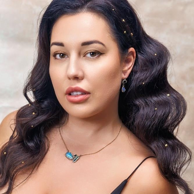 White gold necklace with Boulder opal and tourmalines