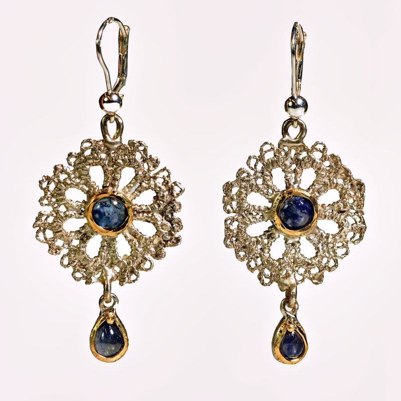 Earrings Flowers with blue sapphires