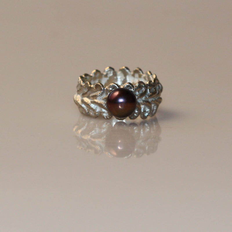 Ring Lace with black freshwater pearl