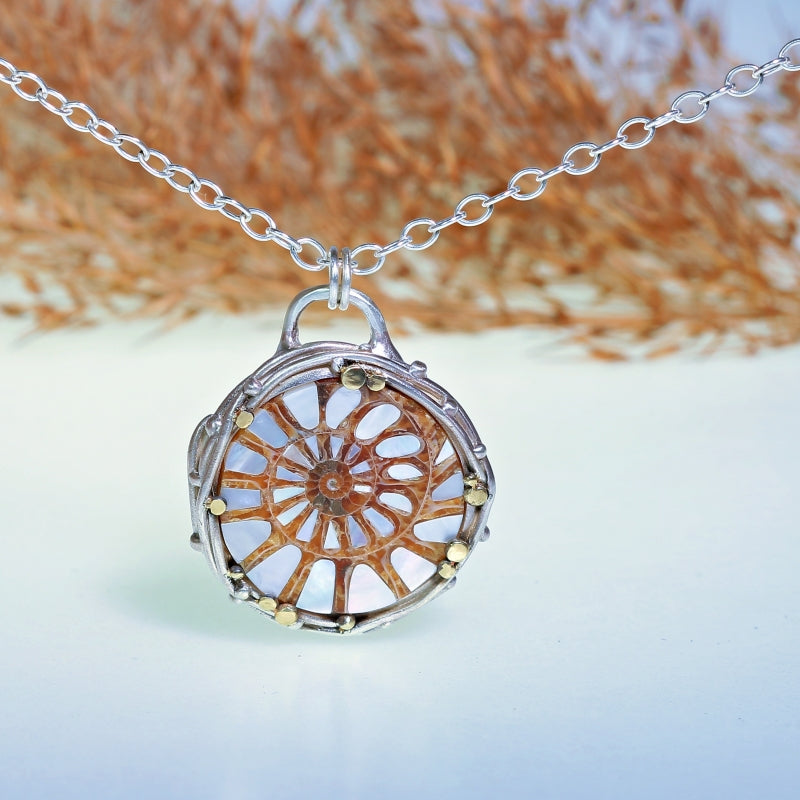 Necklace with ammonite with mother of pearl
