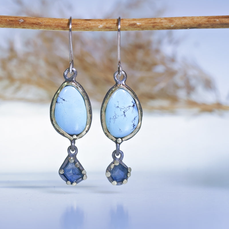 Hanging earrings with turquoise and blue sapphires