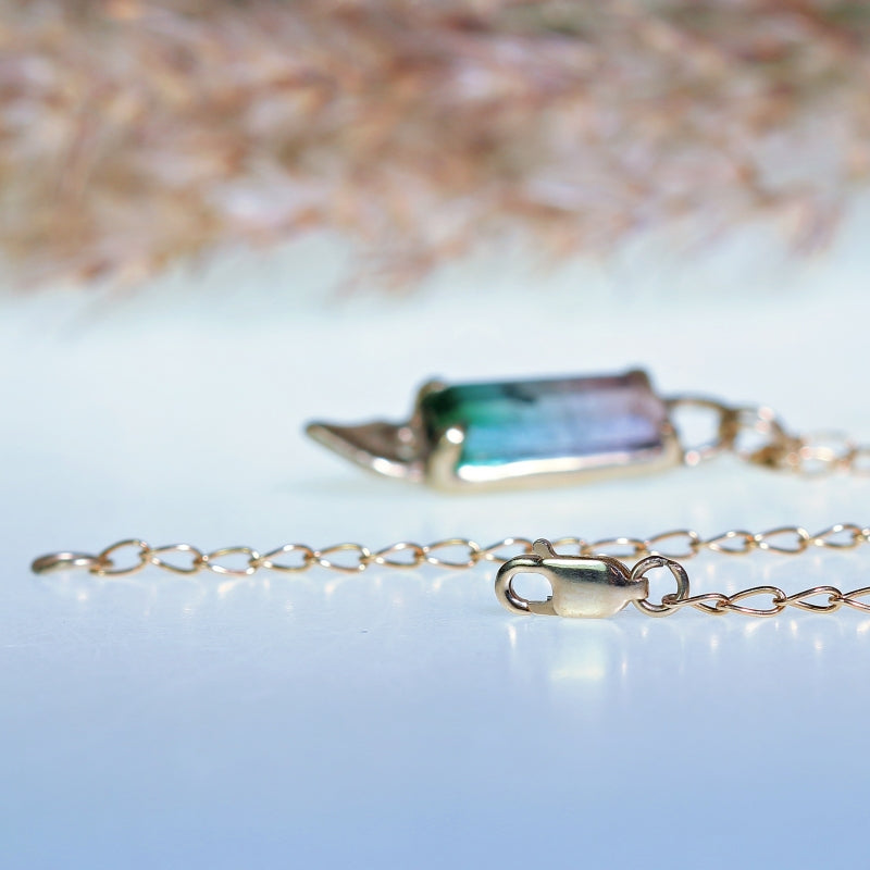 White gold necklace with tricolor tourmaline