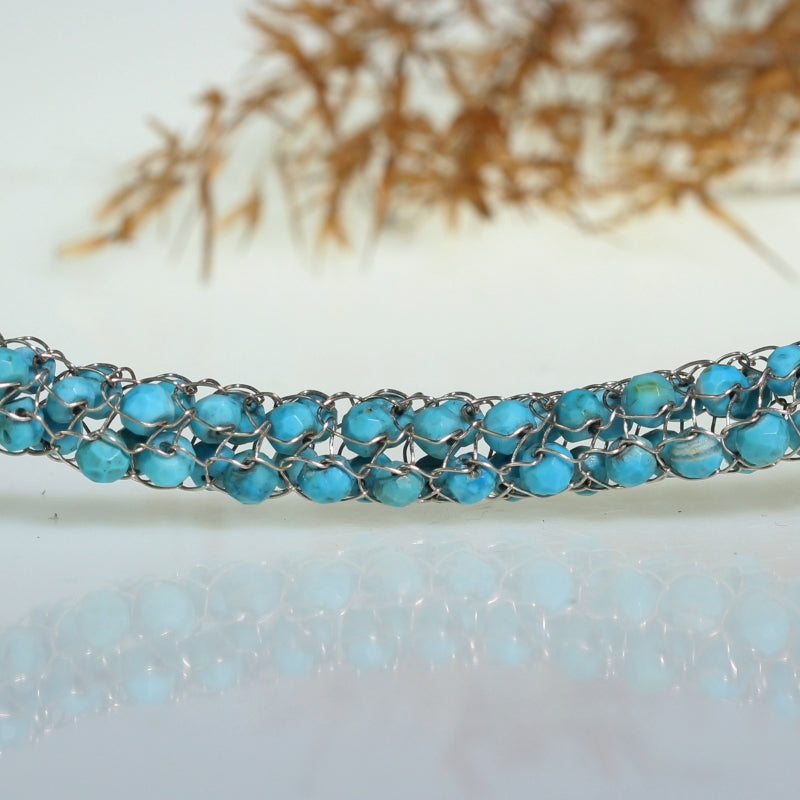 Energy necklace with turquoises