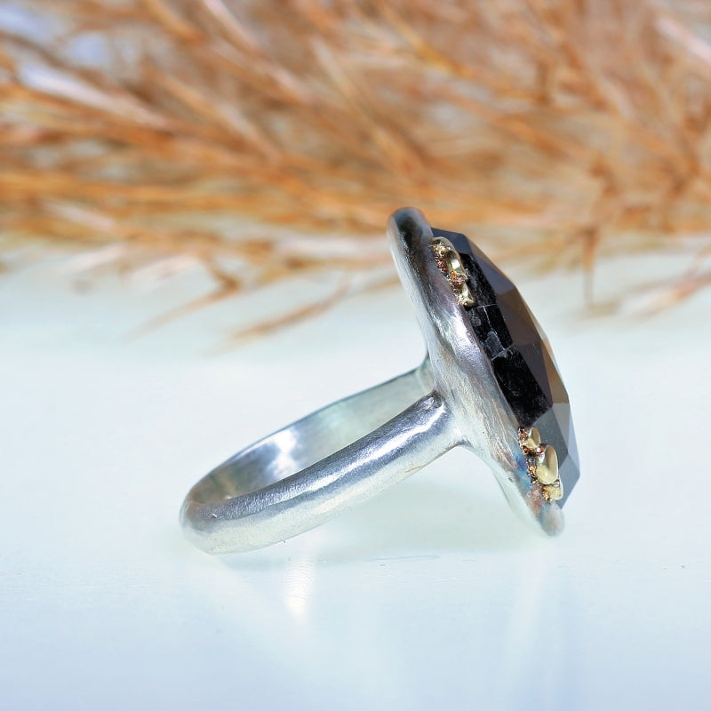 Ring with big smoky quartz in rose cut