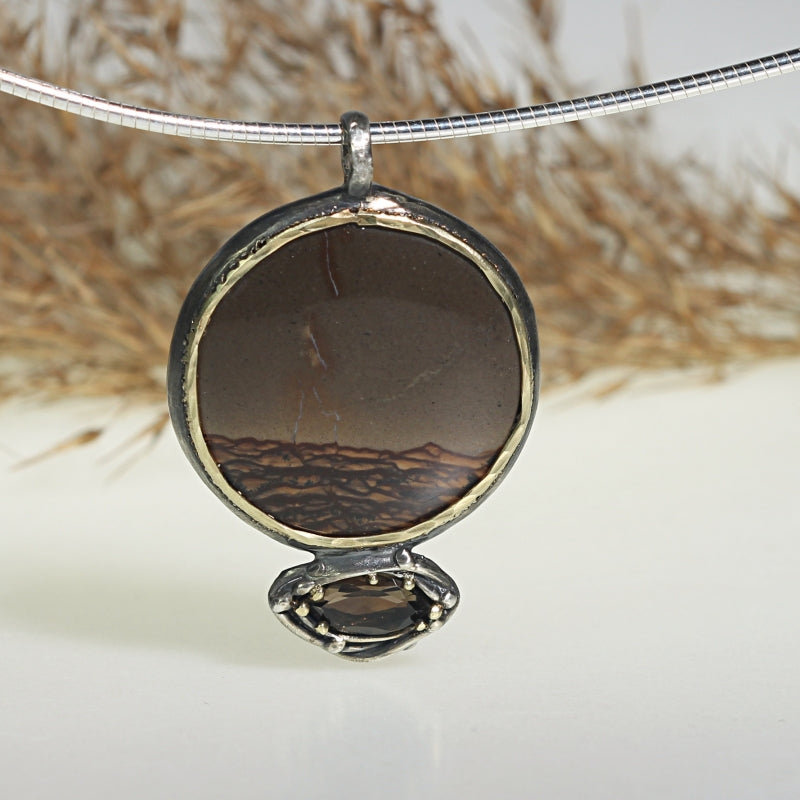 Necklace with Deschutes jasper and smoky quartz