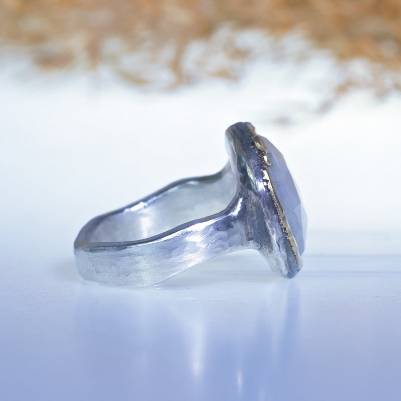 Ring with round rainbow moonstone