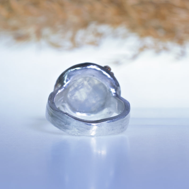 Ring with round rainbow moonstone