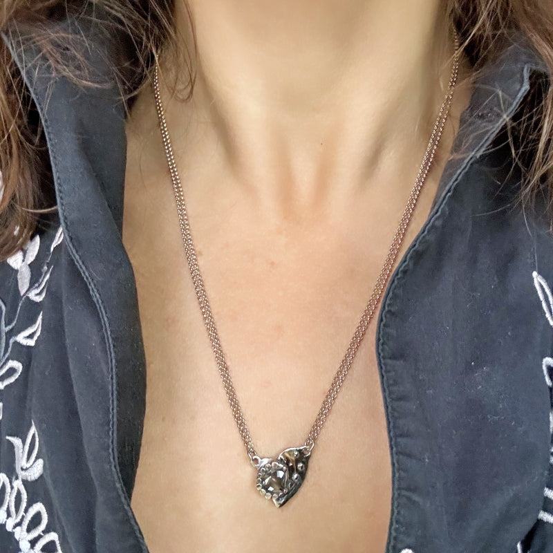 White gold necklace Heart with Oregon sunstone