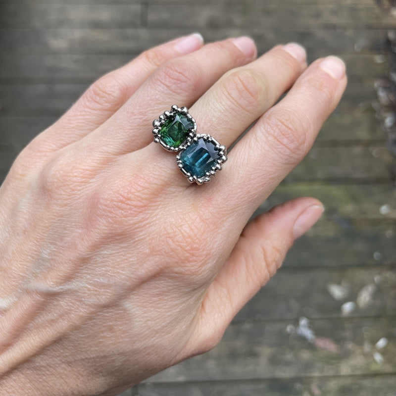 White Galaxy gold ring with two tourmalines