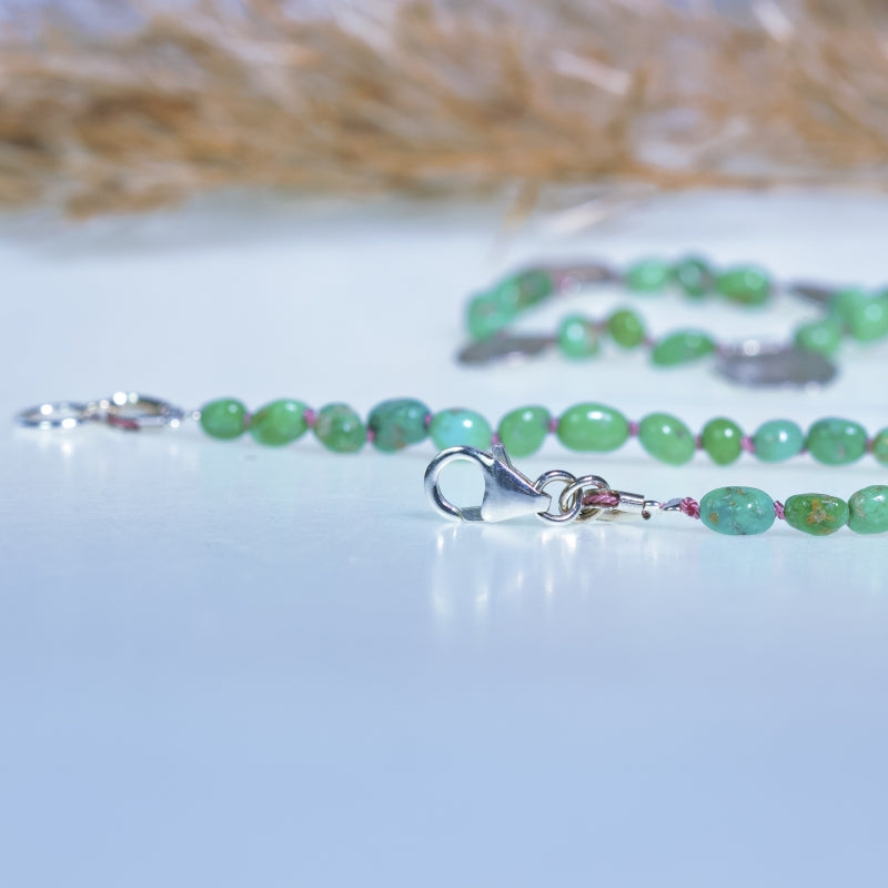 Necklace Spirit with green turquoise and silver plates
