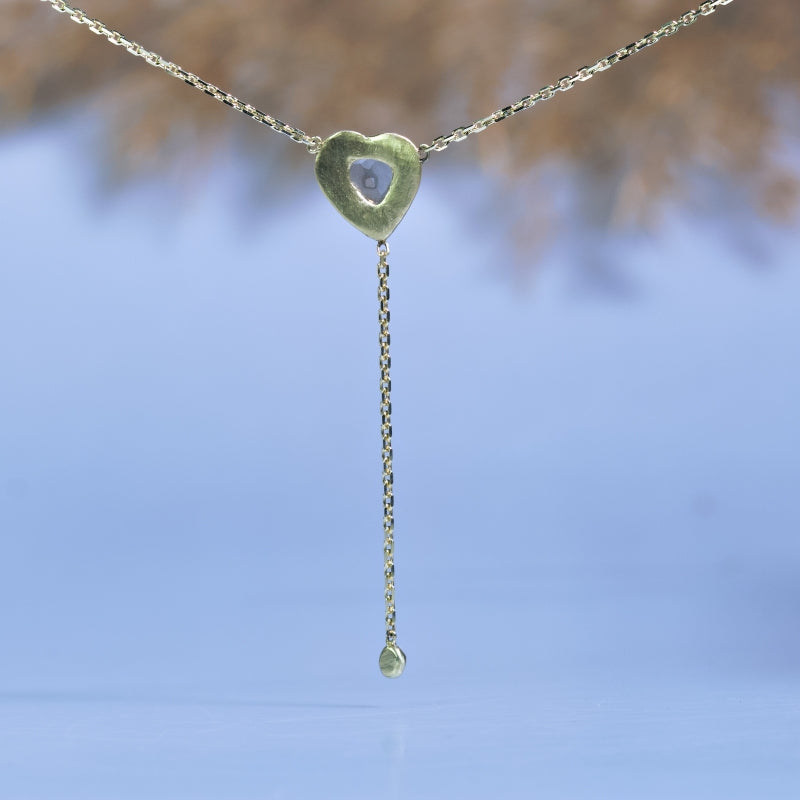 Gold lariat necklace with Trapiche diamond