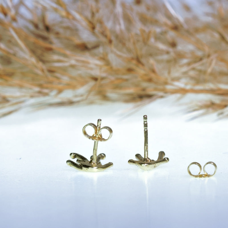 Gold stud earrings Fire
