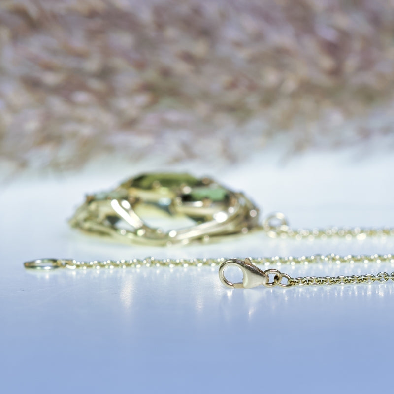 Gold necklace Circle with three luxury moldavites