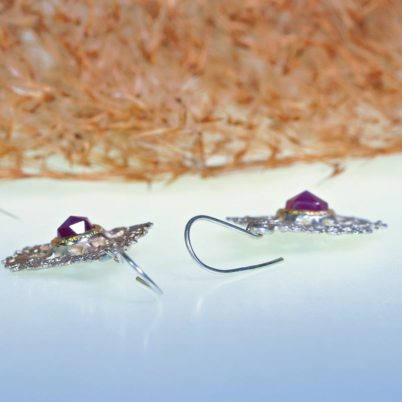 Earrings Flowers with pink sapphires