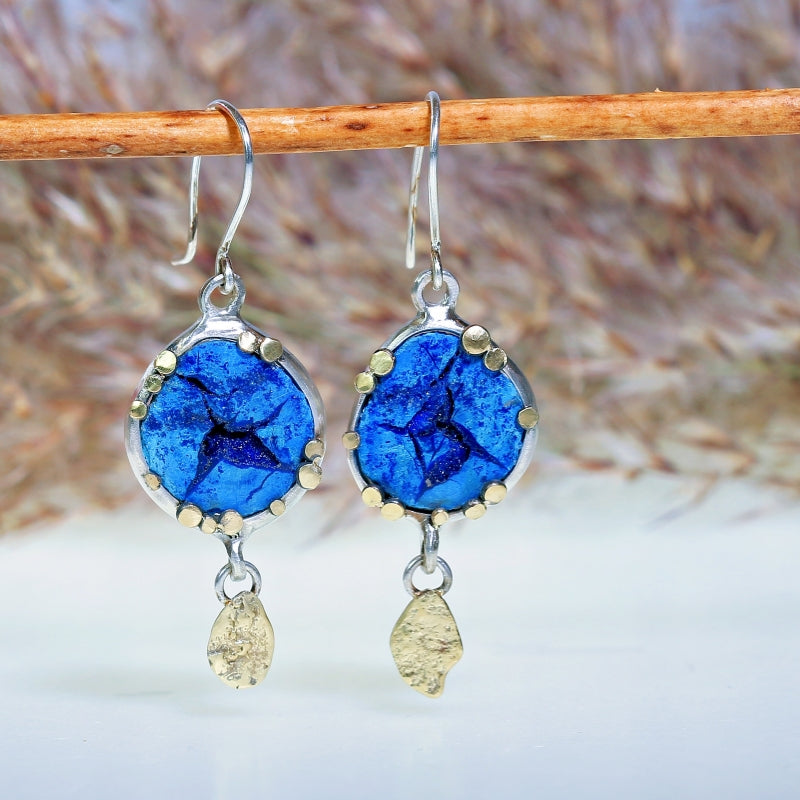 Hanging earrings with azurite