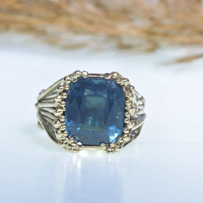 Gold ring Galaxy with big blue tourmaline