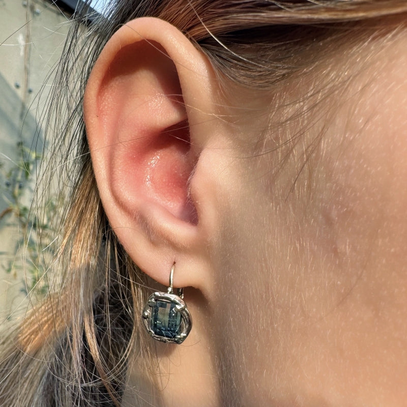White gold tiny earrings with blue-purple tourmalines