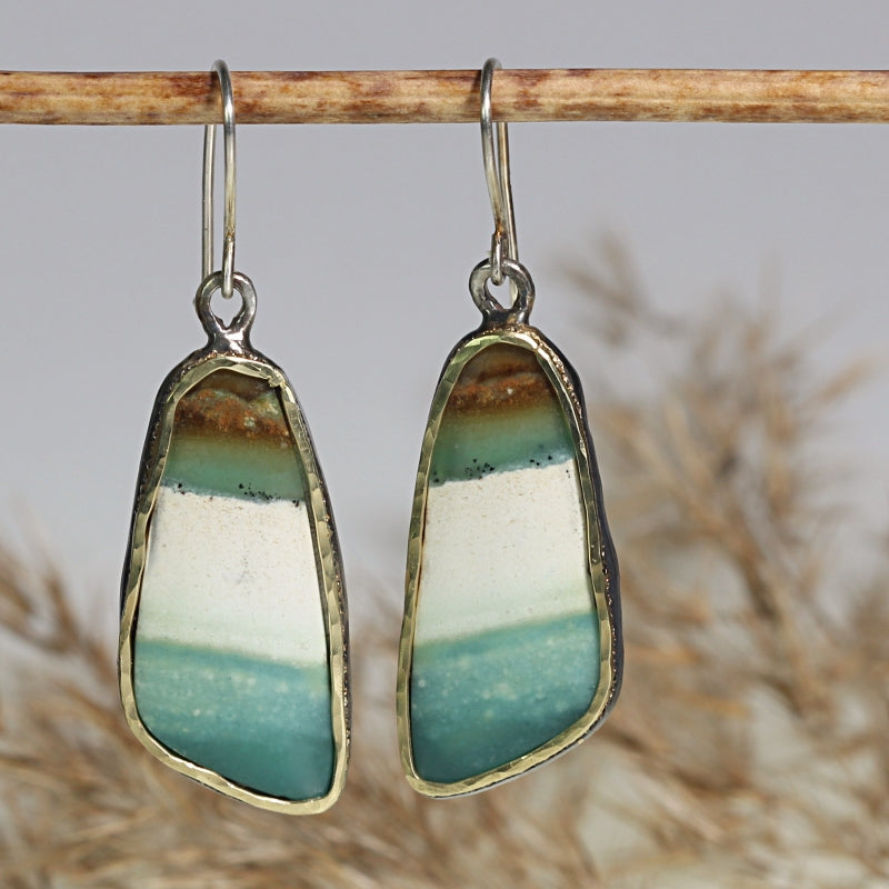 Hanging earrings with Indonesian opal wood and gold line