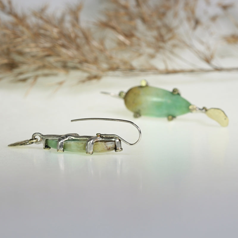 Hanging earrings with Indonesian opal wood and gold pendant